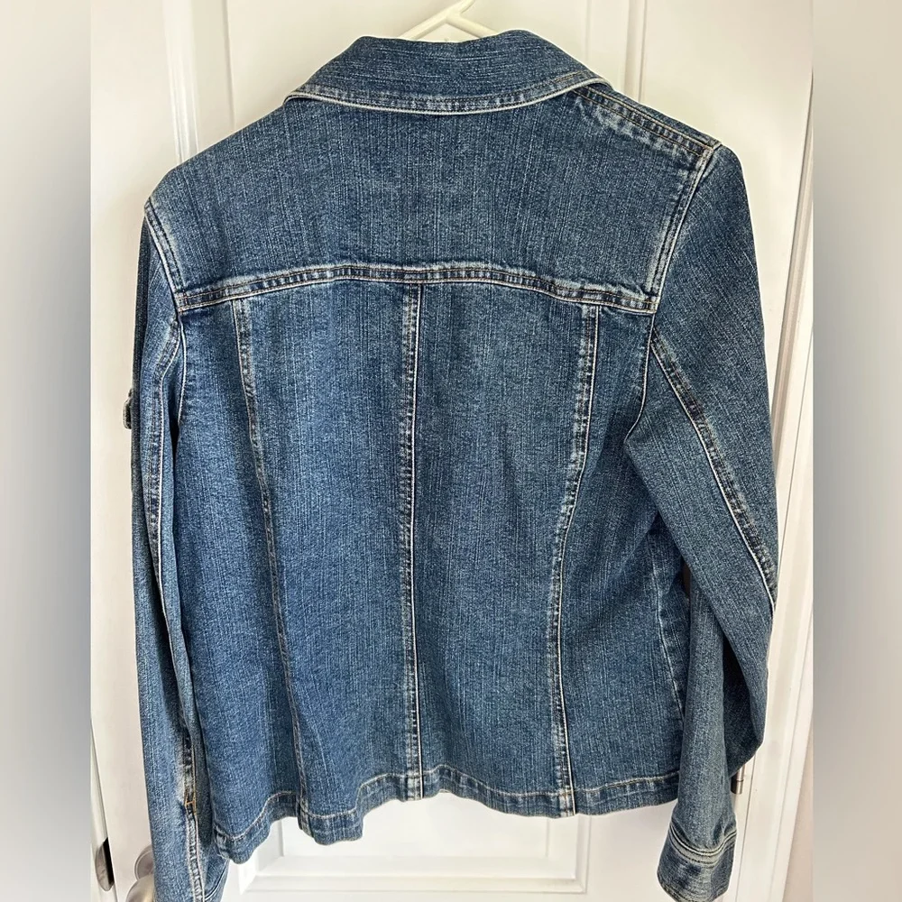 🔹Stretch Jean Jacket🔹 - Picture 4 of 5